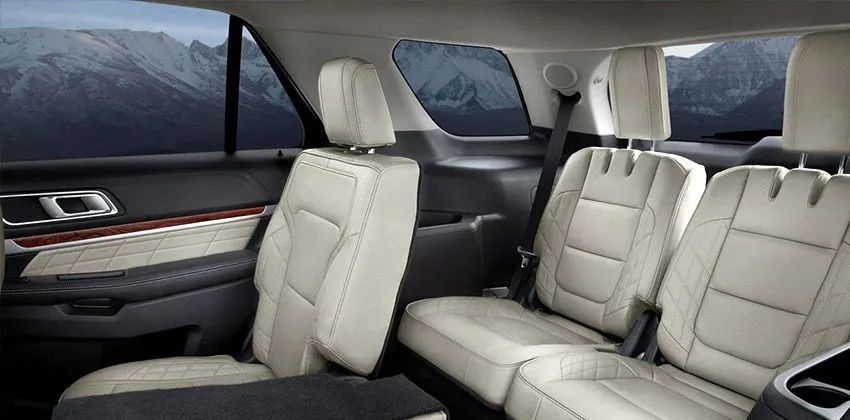 Những điểm cuốn hút người mua xe Ford Explorer - An toàn và đáng tin cậy