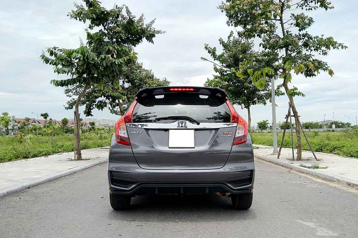 Thiết kế đuôi xe Honda Jazz 2020 Thiết kế đuôi xe Honda Jazz 2020 1