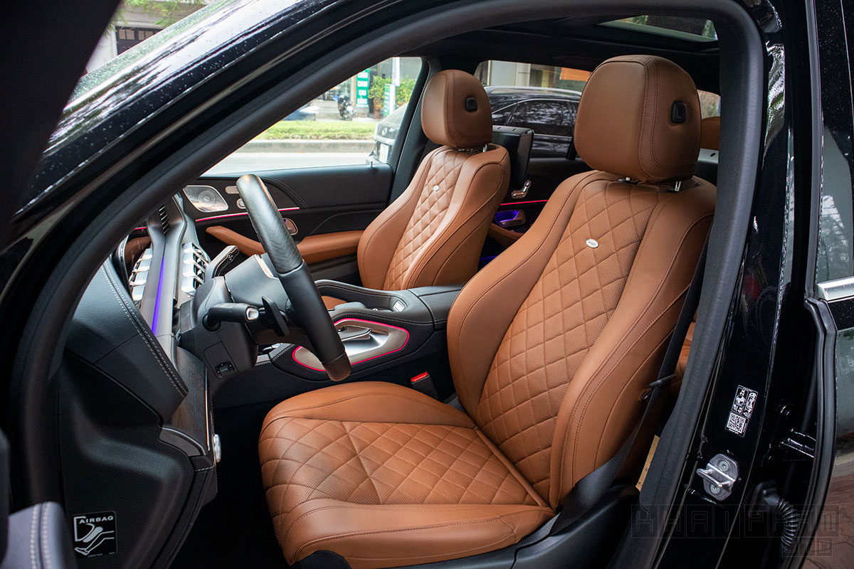 Hình ảnh ghế trước xe Mercedes-Benz GLE300 Diesel 2020
