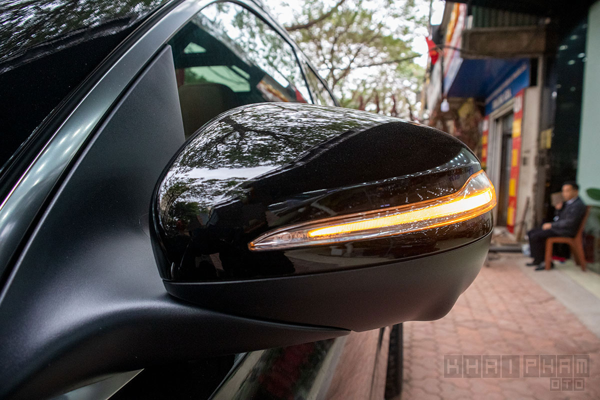 Gương xe dạng LED Mercedes-Benz GLE300 Diesel 2020