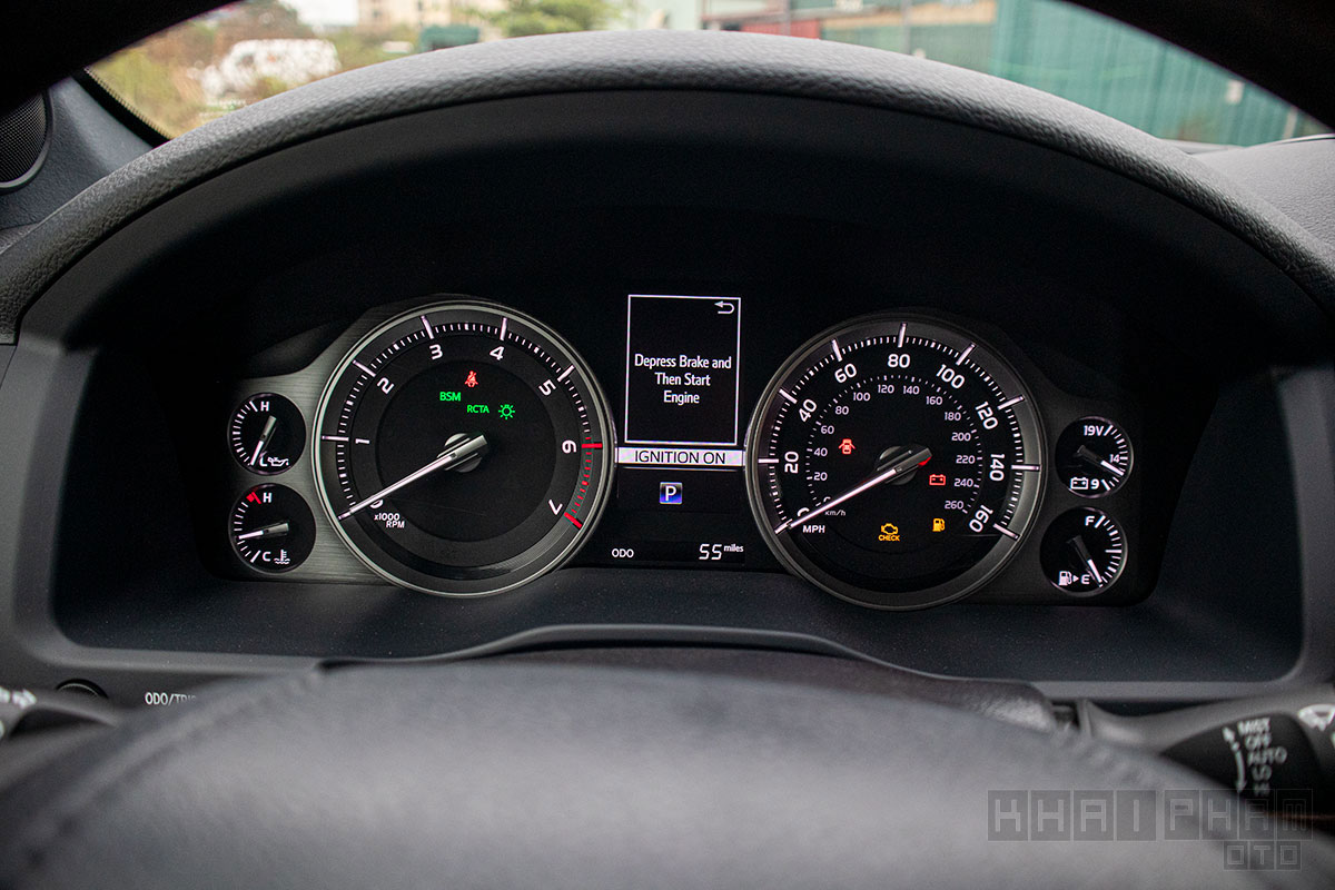 Đồng hồ sau lái xe Toyota Land Cruiser 2020