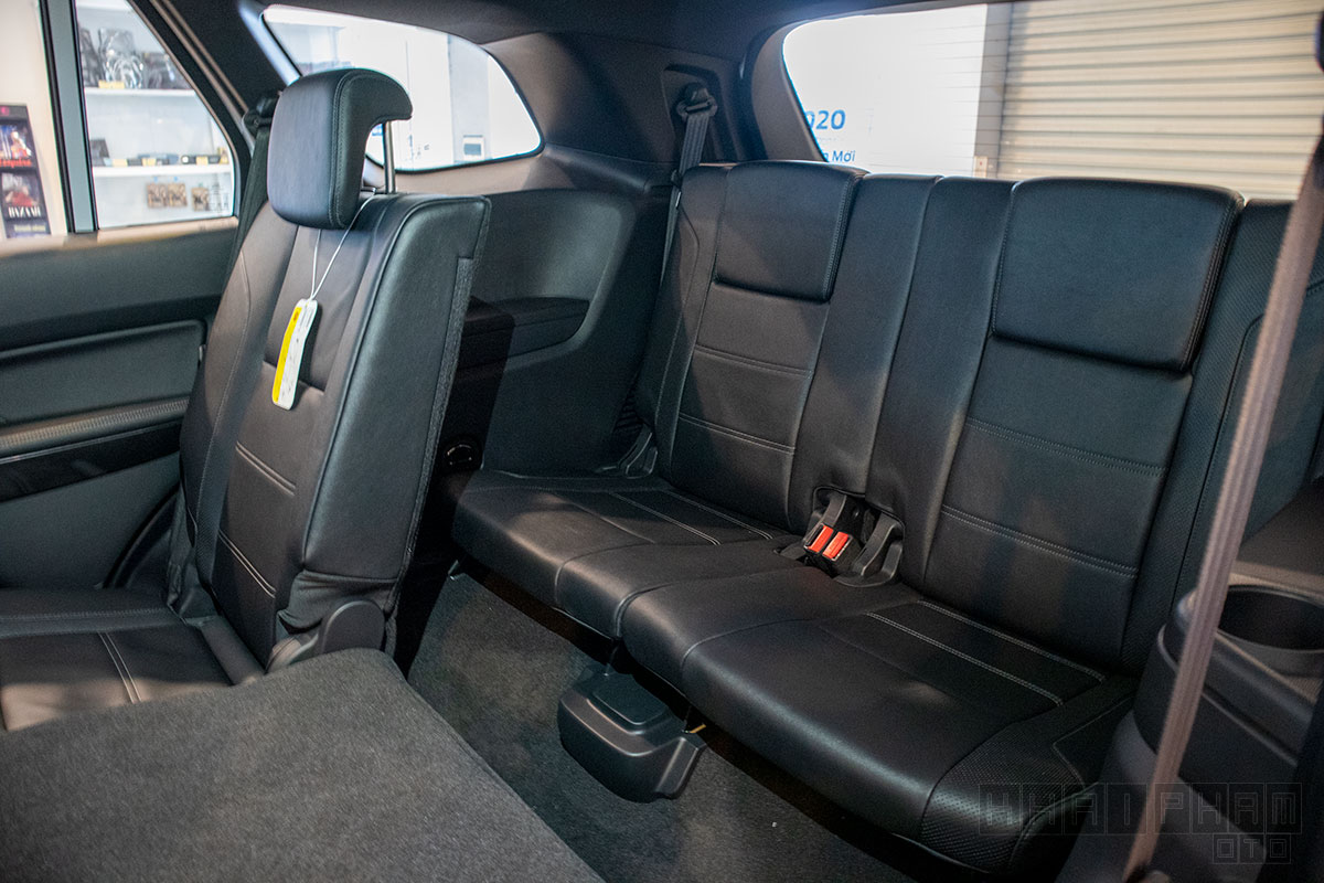 Ghế thứ 3 xe Ford Everest 2020