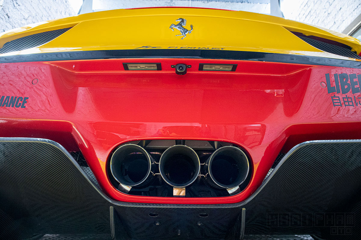 Ngắm ảnh chi tiết xe Ferrari 458 Italia "biến hình" thành LaFerrari a16