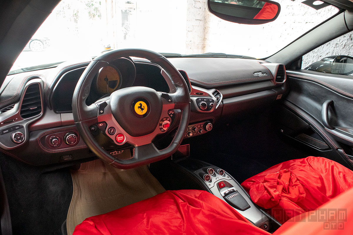 Ngắm ảnh chi tiết xe Ferrari 458 Italia "biến hình" thành LaFerrari a26