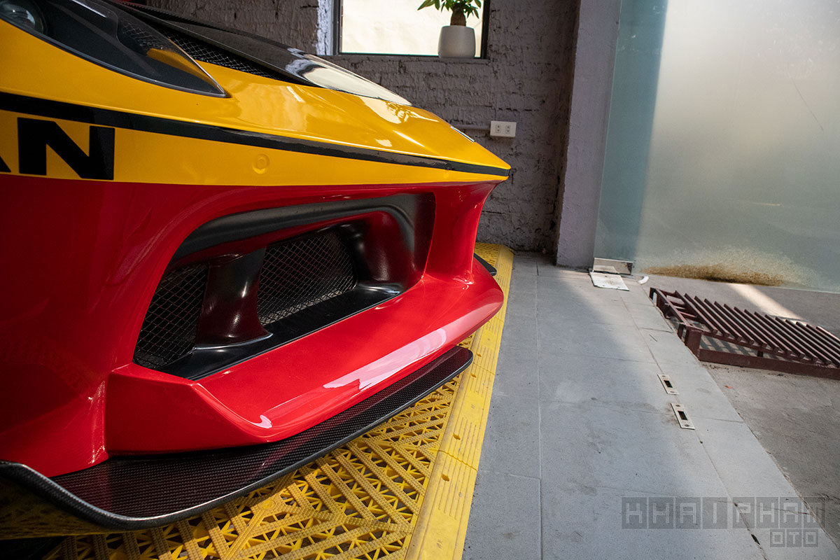 Ngắm ảnh chi tiết xe Ferrari 458 Italia "biến hình" thành LaFerrari a4