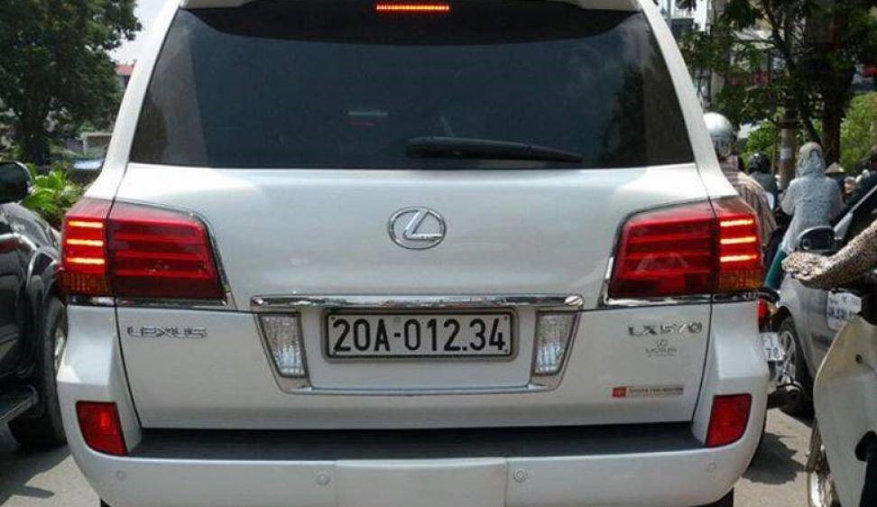 Đại gia Việt: Chơi xe Lexus LX570 đẳng cấp phải kèm biển siêu đẹp a14
