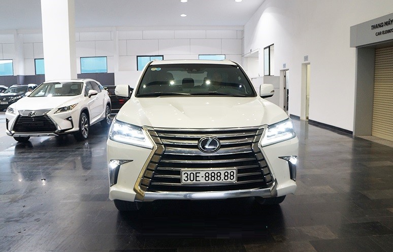 Đại gia Việt: Chơi xe Lexus LX570 đẳng cấp phải kèm biển siêu đẹp a9