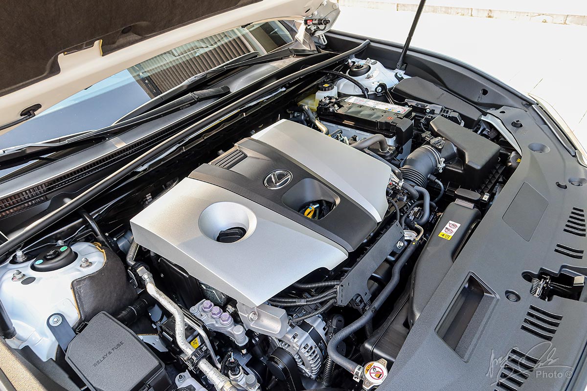 Đánh giá xe Lexus ES 250 2020: Động cơ phun xăng trực tiếp I-4 2.5L công suất 204 mã lực, mô-men xoắn 243 Nm Đánh giá xe Lexus ES 250 2020: Động cơ phun xăng trực tiếp I-4 2.5L công suất 204 mã lực, mô-men xoắn 243 Nm.