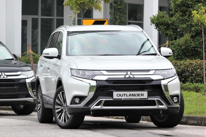 Mitsubishi Outlander 2020 tại thị trường Singapore Mitsubishi Outlander 2020 tại thị trường Singapore 1