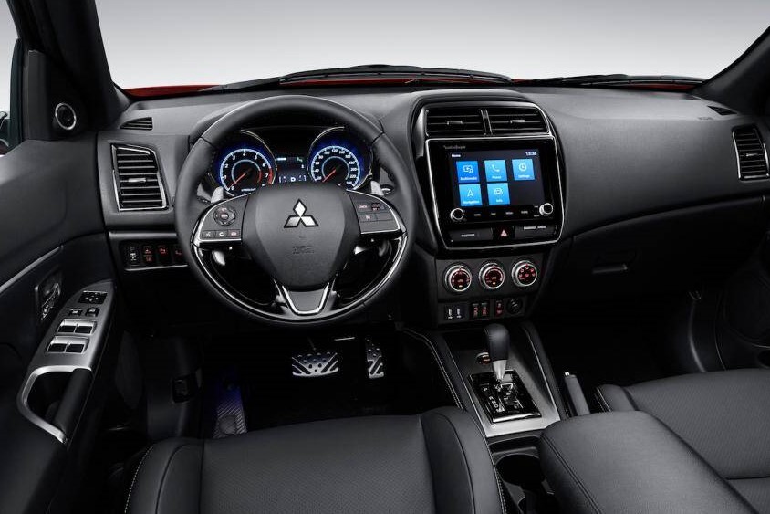 Nội thất Mitsubishi Outlander 2020 tại một số thị trường khác Nội thất Mitsubishi Outlander 2020 tại một số thị trường khác 1