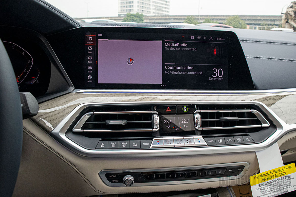 Hình ảnh màn hình giải trí xe BMW X7 2019-2020