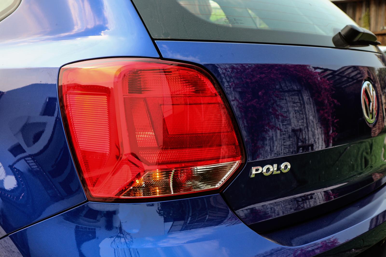 Cụm đèn hậu cỡ lớn của Volkswagen Polo 2020 1