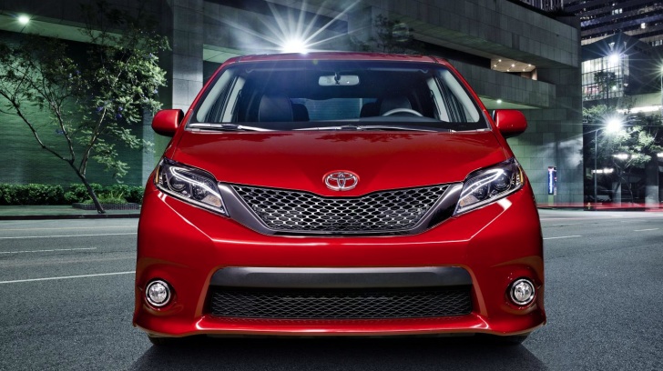 Ưu nhược điểm xe Toyota Sienna Ưu nhược điểm xe Toyota Sienna