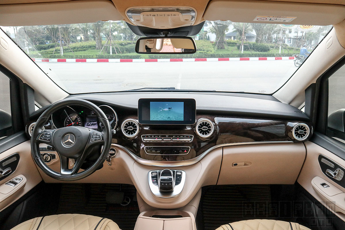 Chi tiết xe Mercedes-Benz V 250 độ Maybach đầu tiên tại Việt Nam có giá hơn 2 tỷ đồng a9