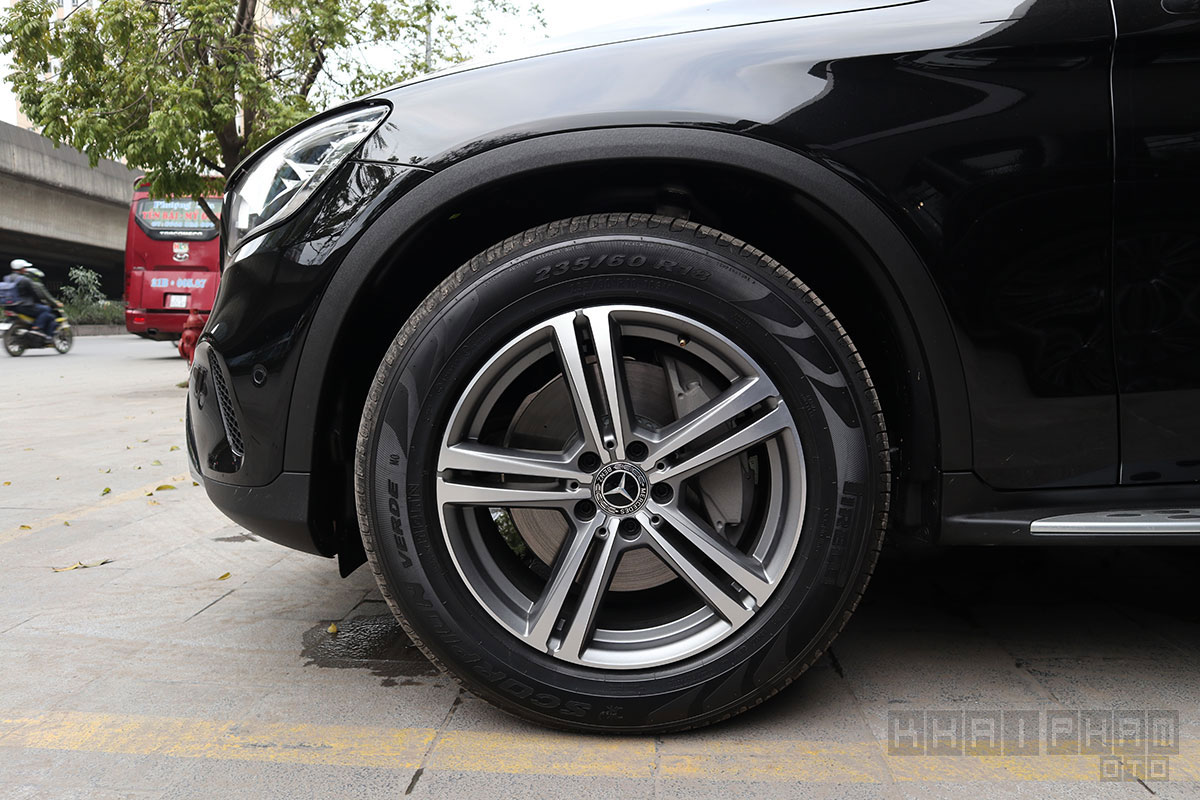 Ảnh la-zăng xe Mercedes-Benz GLC 200 4Matic 2020 