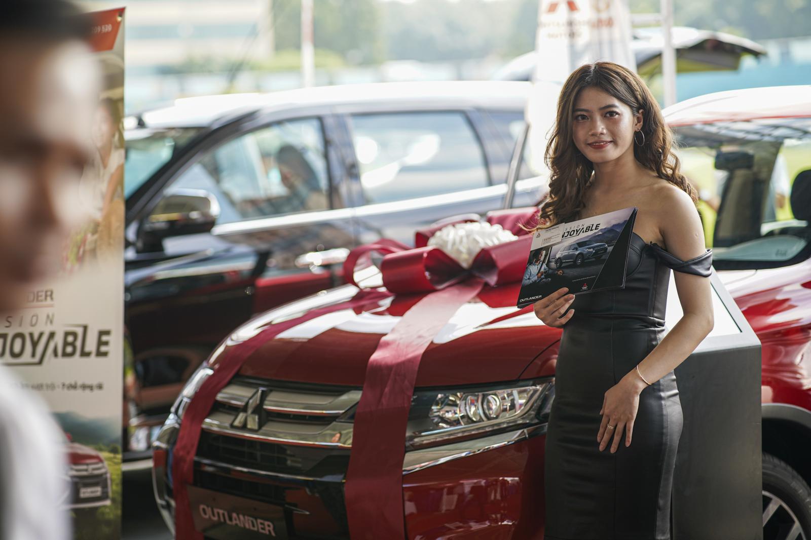 Nửa đầu tháng 2/2020: Ô tô nhập dồn dập thông quan a3