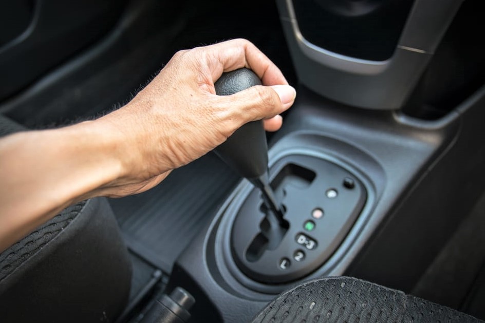 Hộp số Manual Transmission mang lại cho người lái cảm giác lái chủ động và kiểm soát tốc độ 1