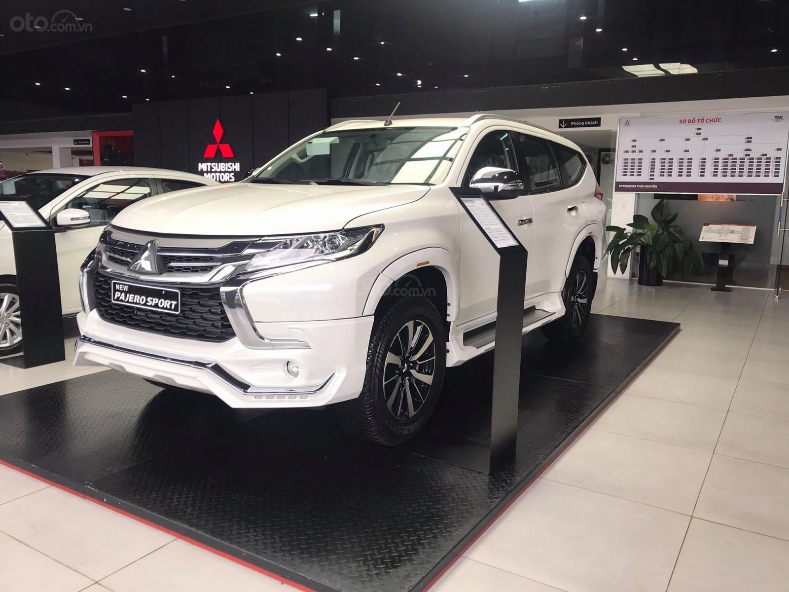 Mitsubishi AMC Tân Thuận Quận 7 (8)