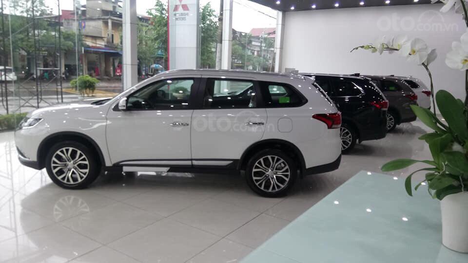 Mitsubishi AMC Tân Thuận Quận 7 (7)