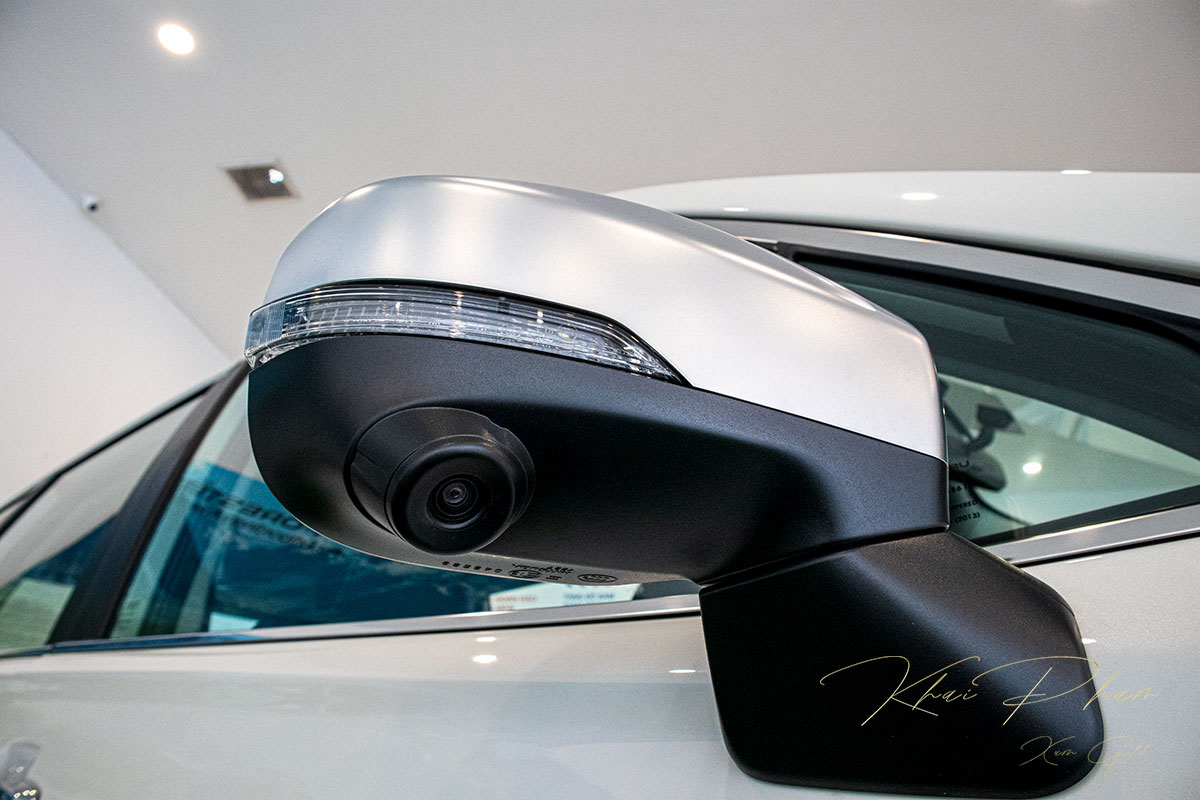 Ảnh chụp gương xe nhiệt xe Subaru Forester 2020 1