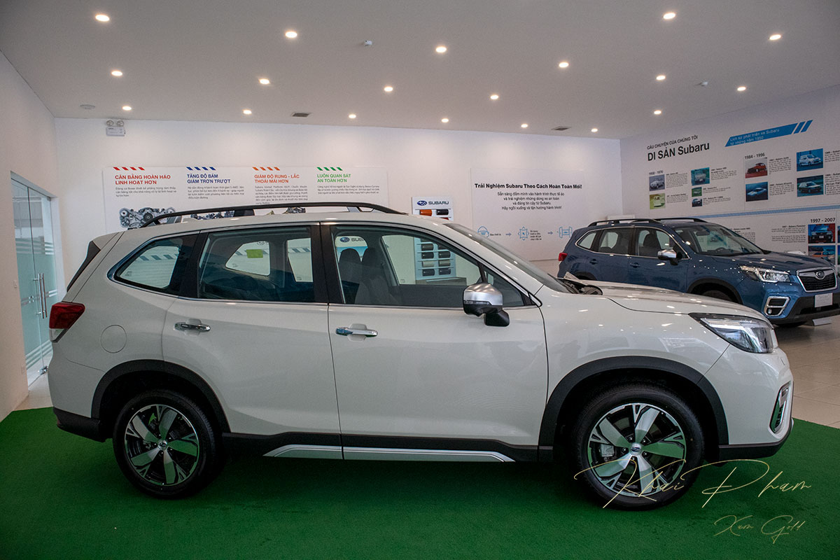 Ảnh chụp thân xe Subaru Forester 2020 1