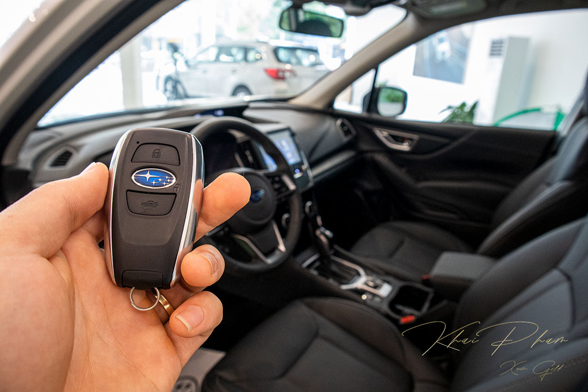 Ảnh chụp chìa khoá xe Subaru Forester 2020 1w