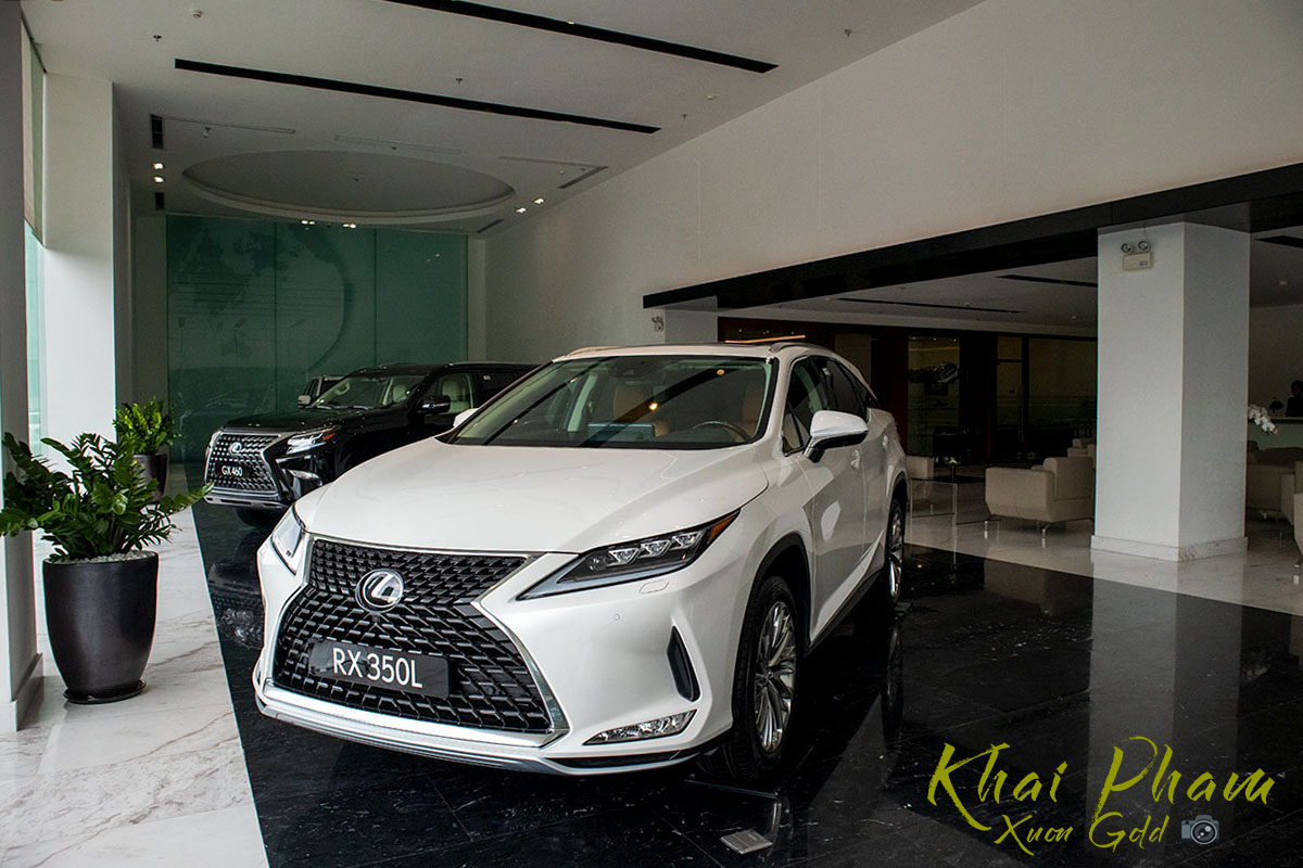 Ảnh chụp trước xe Lexus RX 350L 2020 1