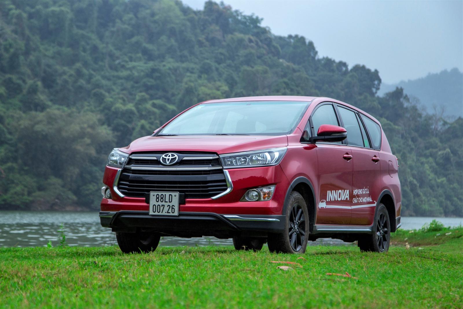 Toyota Innova góp mặt trong top 10 xe bán chạy tháng 2 Toyota Innova góp mặt trong top 10 xe bán chạy tháng 2 1