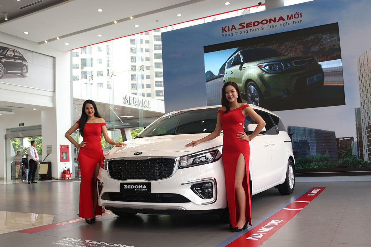 Kia Sedona đang được bán tại Việt Nam 1