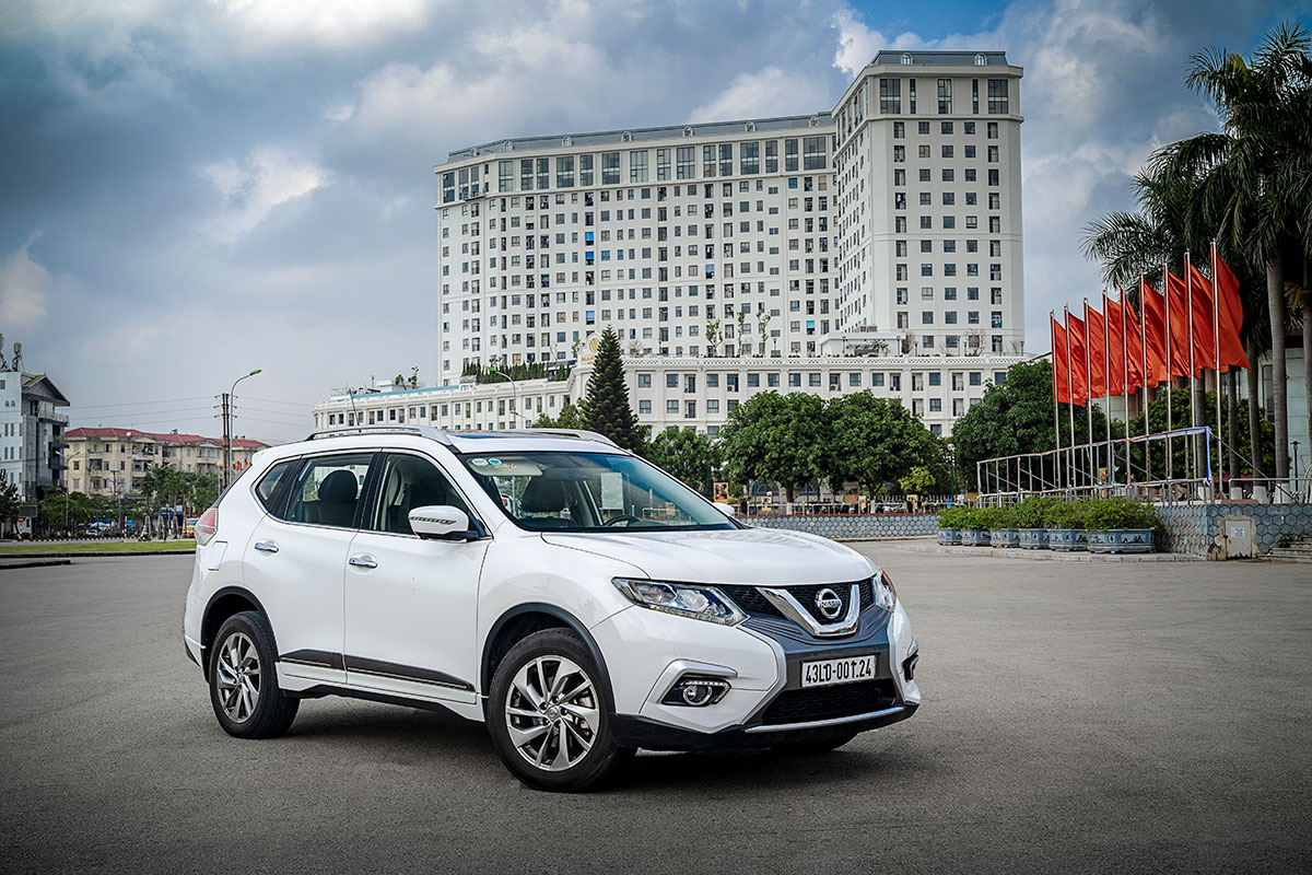Nissan X-Trail đang bán tại Việt Nam 1
