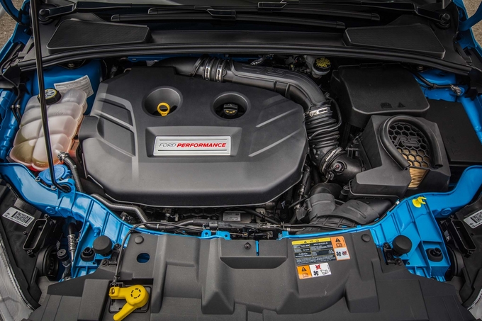 Động cơ xe Ford Focus 2019 Động cơ xe Ford Focus 2019