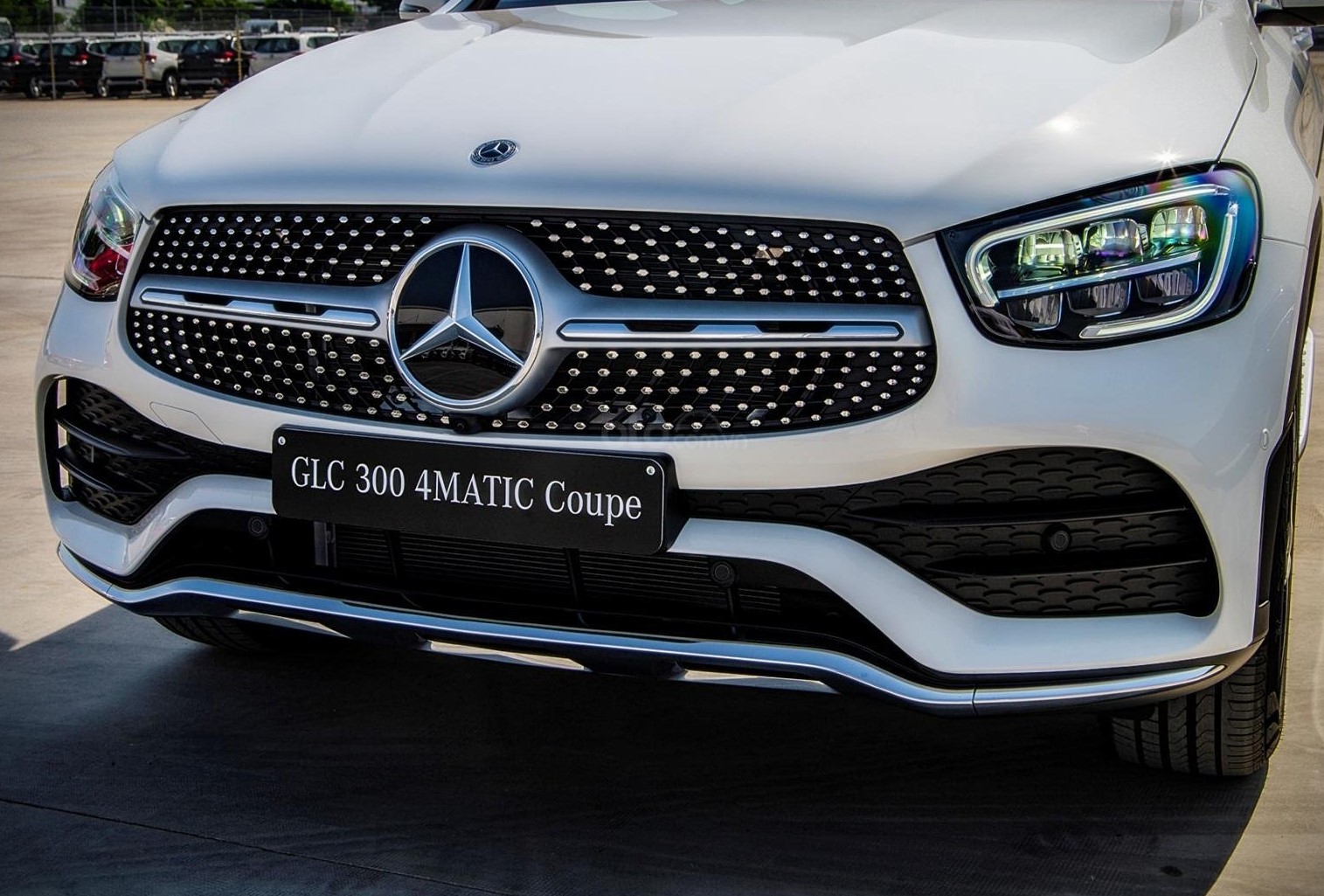 Thông số kỹ thuật xe Mercedes-Benz GLC 300 4MATIC Coupe 2020 a3
