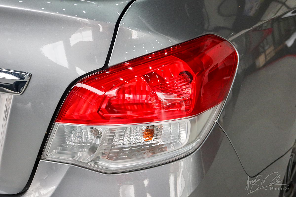Cụm đèn hậu của Mitsubishi Attrage 2019 Cụm đèn hậu của Mitsubishi Attrage 2019.