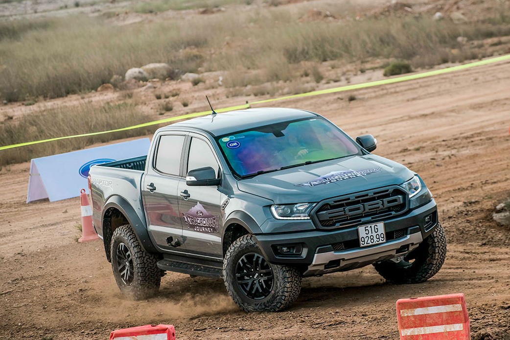 Ford Ranger Raptor 1