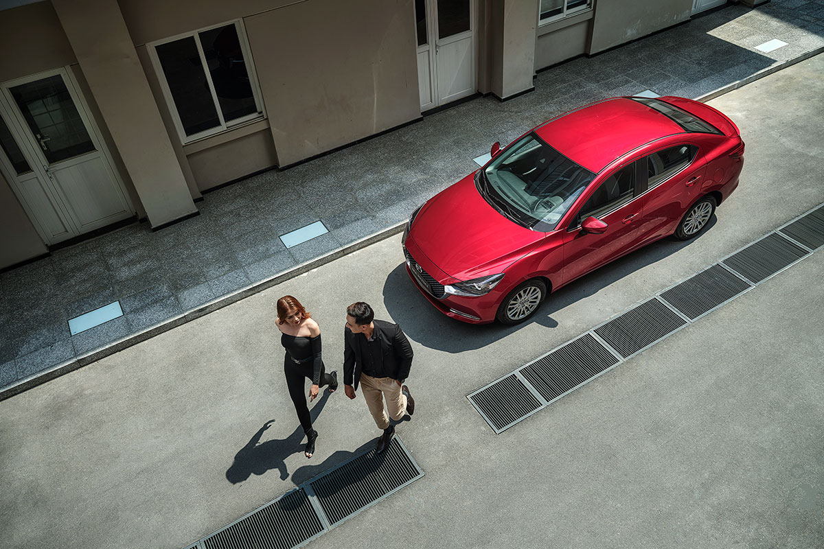 Đánh giá xe Mazda 2 2020: Chiếc xe được đánh giá cao ở phong cách thiết kế nhưng giá bán cao.