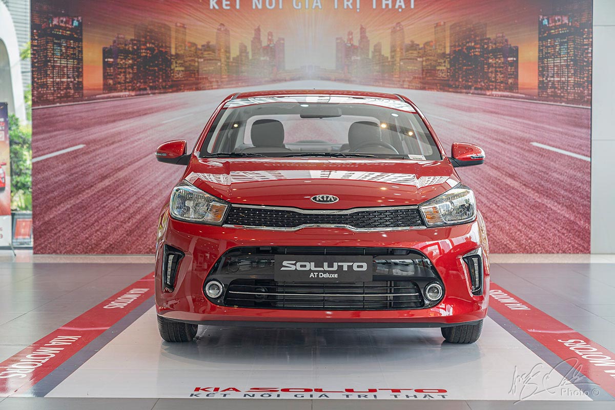 Khả năng cạnh tranh của&nbsp;Kia Soluto và Mitsubishi Attrage&nbsp;về giá.