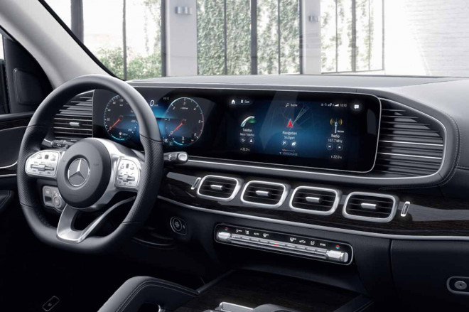 Mercedes-Benz GLS 350d 2020 chú trọng đến độ tiện nghi người dùng.
