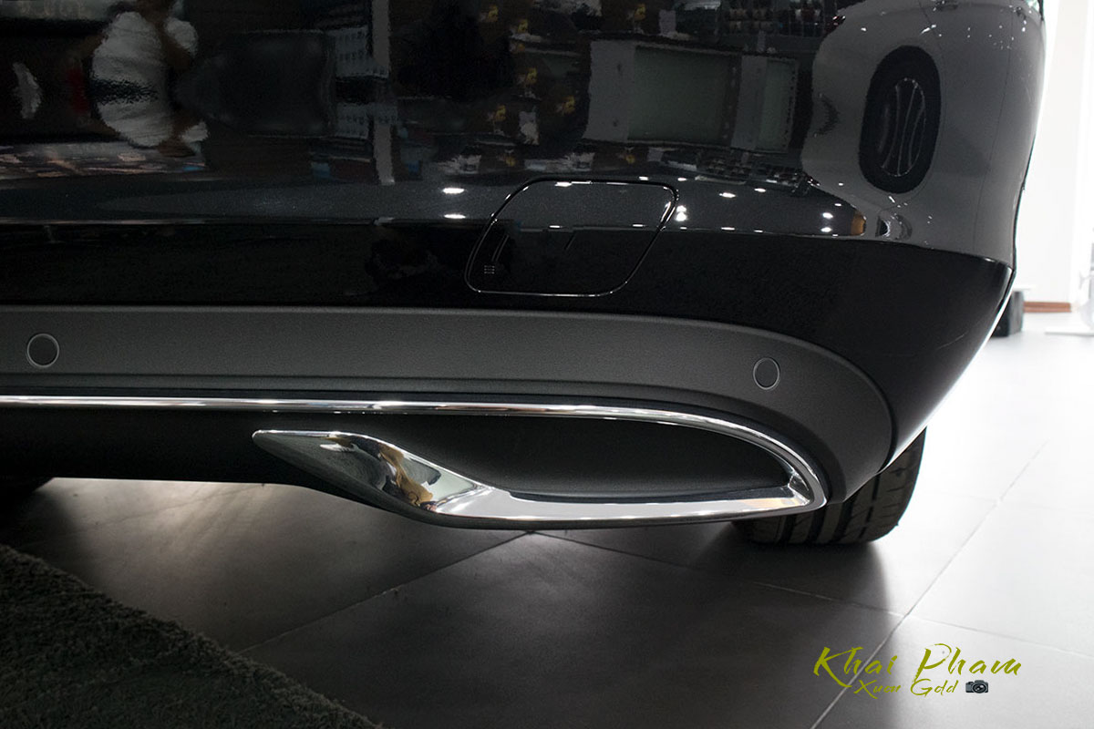 Hình ảnh ống xả xe Mercedes-Benz C 200 Exclusive 2020