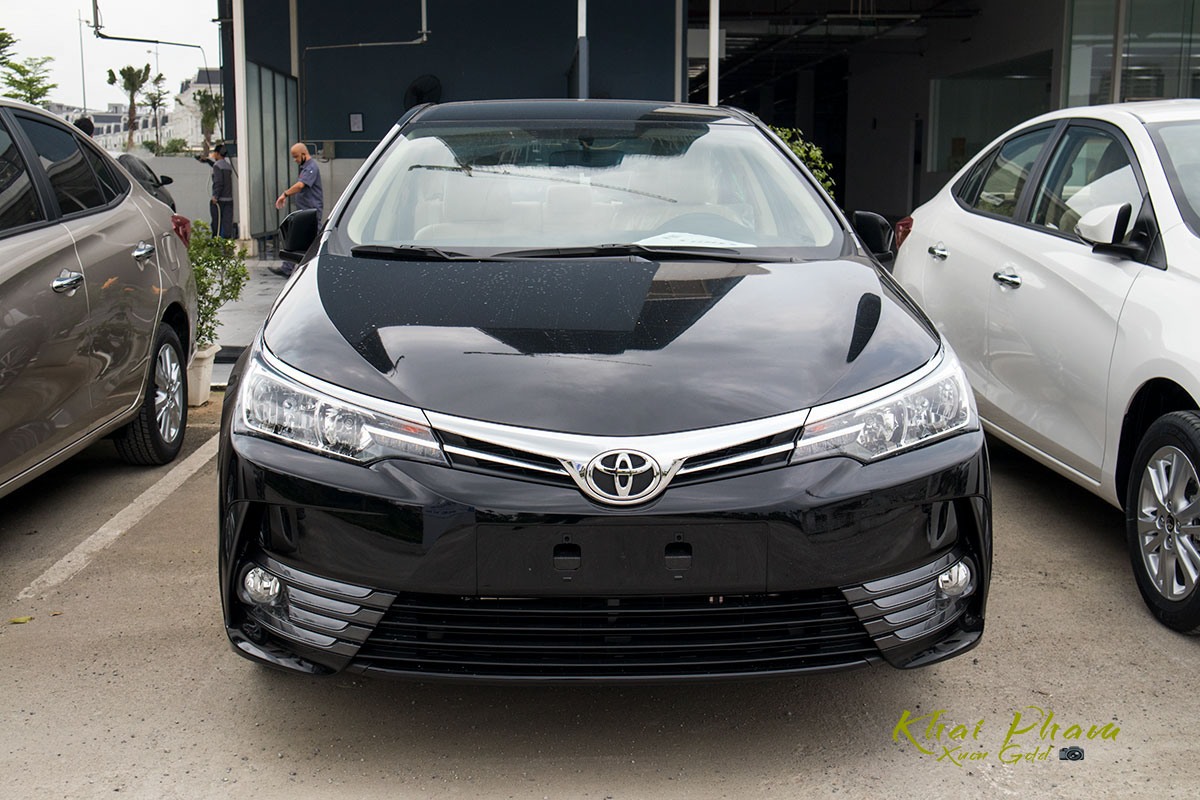 Toyota Corolla Altis tại Việt Nam chỉ còn 1 phiên bản, giá giảm gần 100 triệu đồng tại đại lý a3