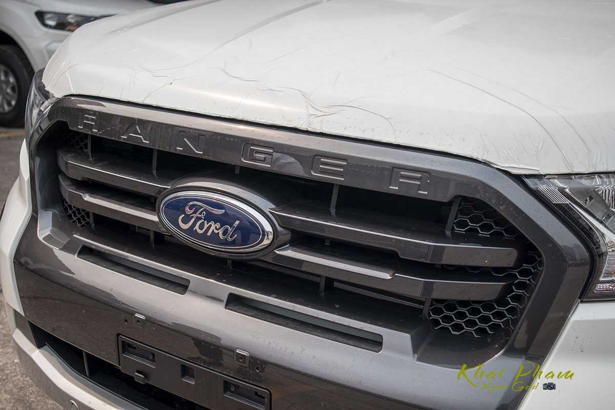 Ảnh chụp lưới tản nhiệt xe Ford Ranger Wildtrak 2020 