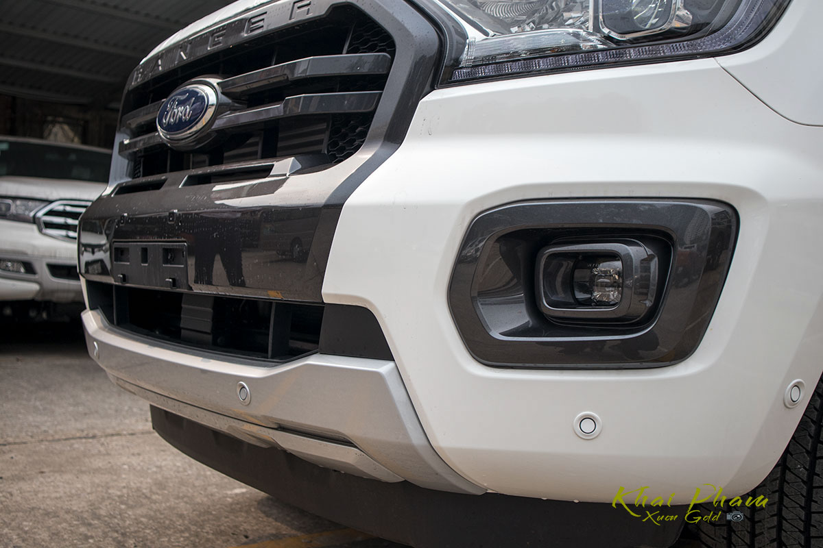 Ảnh chụp cản trước xe Ford Ranger Wildtrak 2020 