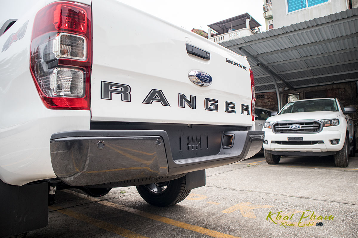 Ảnh chụp cản sau xe Ford Ranger Wildtrak 2020 