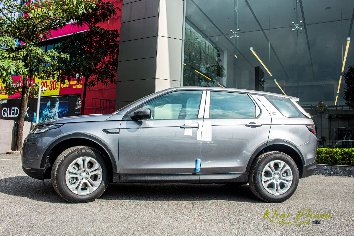Hình ảnh thân xe Land Rover Discovery Sport S 2020