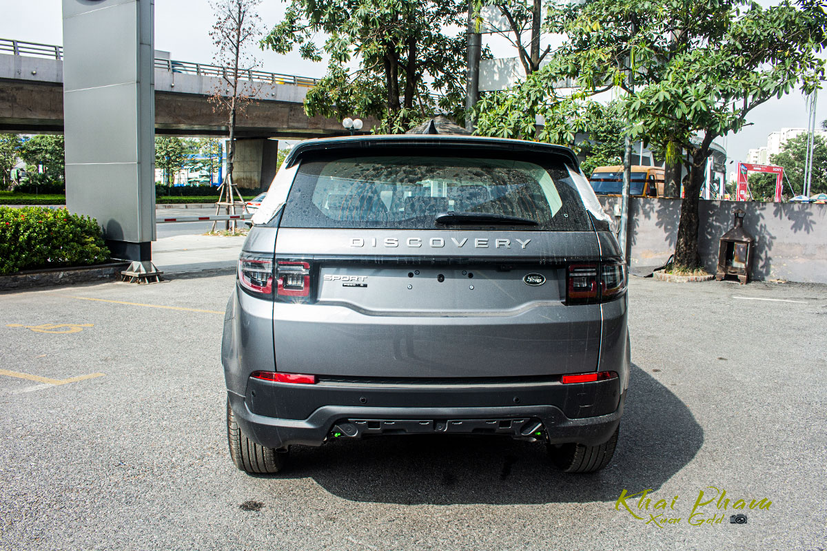 Hình ảnh chính diện đuôi xe Land Rover Discovery Sport S 2020