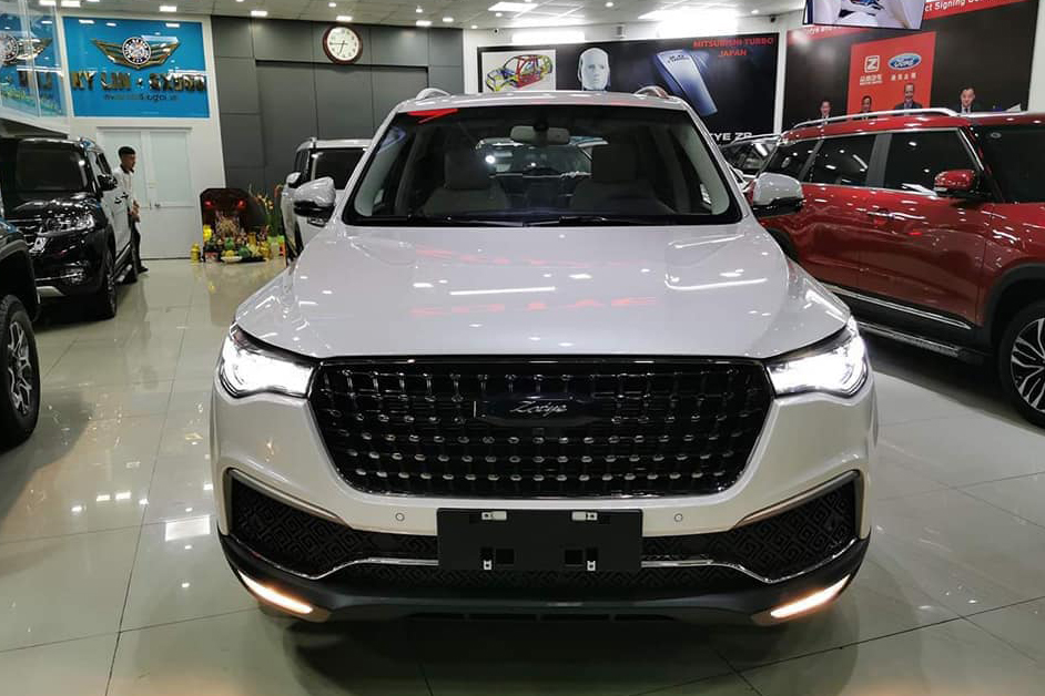 Giá đã rẻ, Zotye Z8L còn tiếp tục được giảm giá sau khi cập bến Việt Nam - Ảnh 1.
