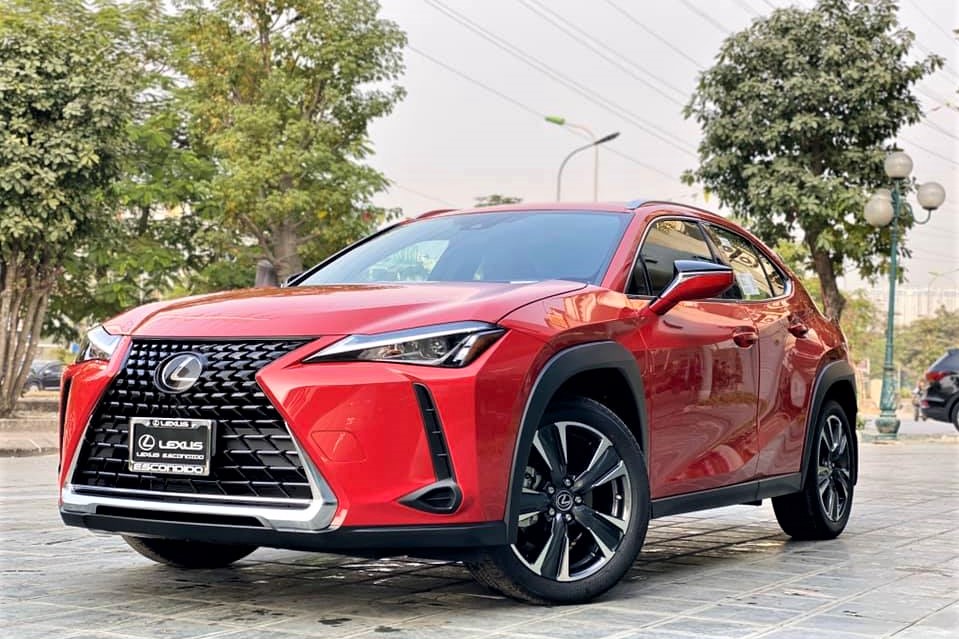 Lexus UX-200 lần đầu cập bến Việt Nam hồi tháng 1/2020 1