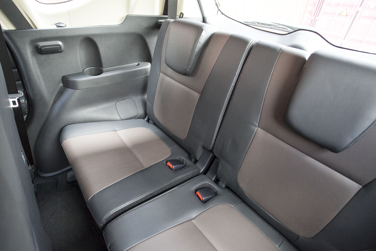 Mitsubishi Xpander Cross 2020 bố trí ghế ngồi thông minh, rộng rãi.