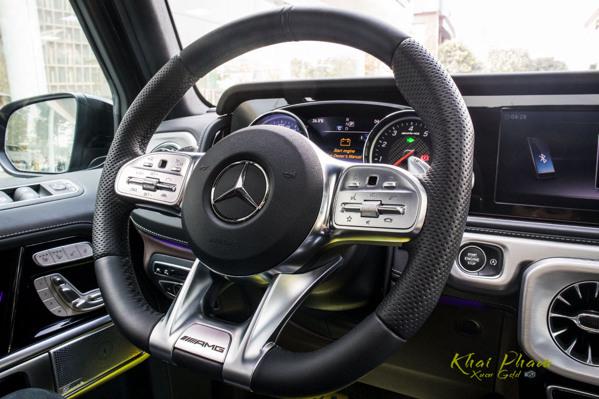 Ảnh chụp vô-lăng xe Mercedes-AMG G63 2020