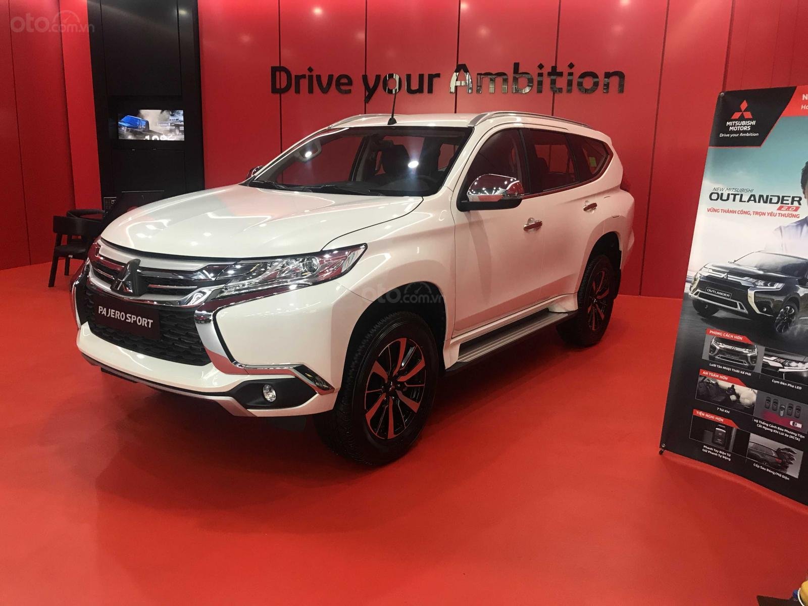 Mitsubishi Pajero Sport 2020 đang bán tại Việt Nam...