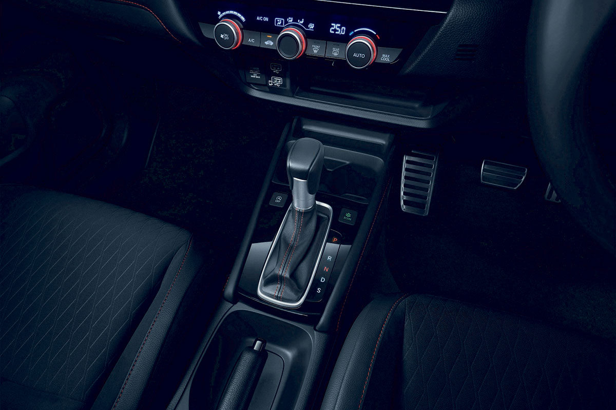 Đánh giá xe Honda City 2020 phiên bản RS: Hộp số tự động vô cấp CVT.